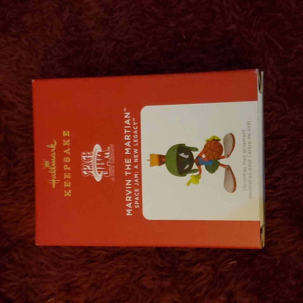 2021 limited edition Hallmark Marvin The Martian